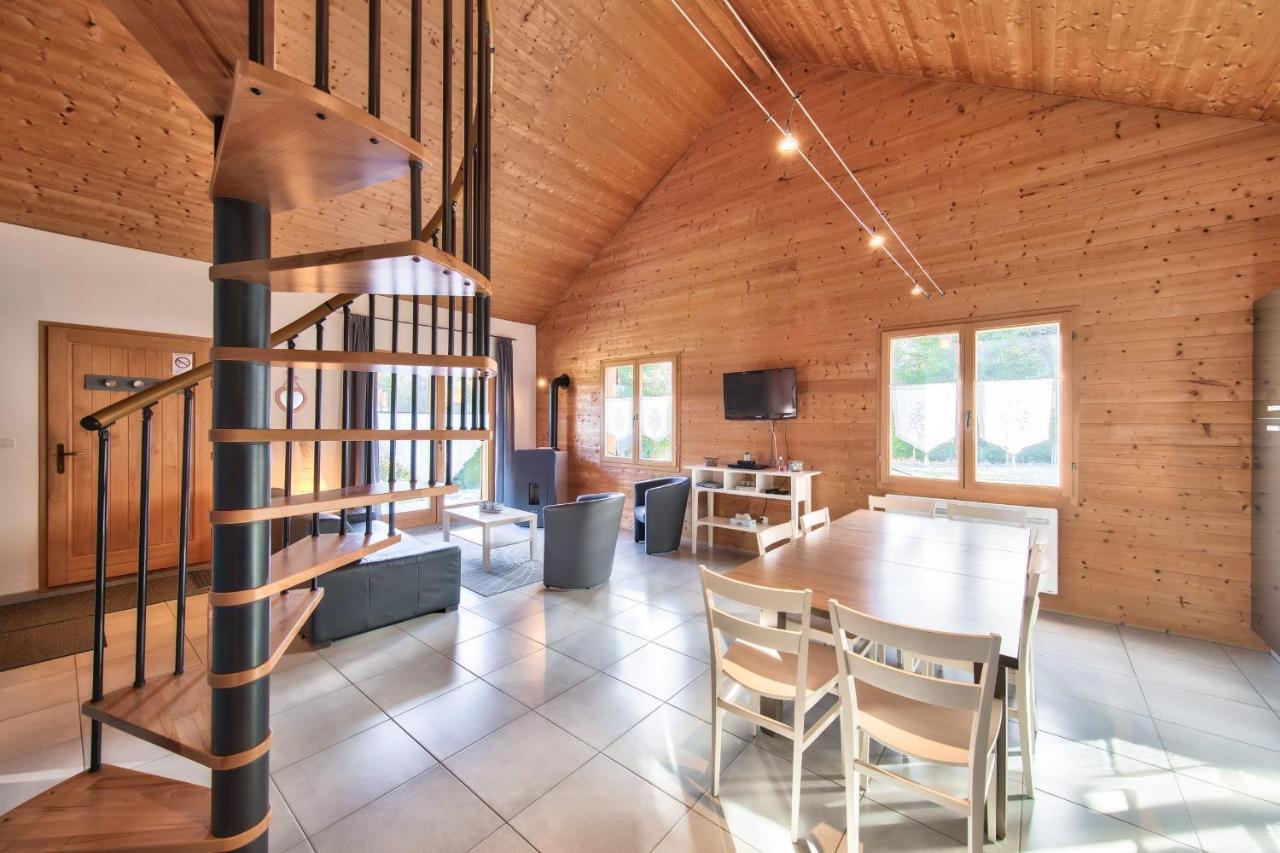 Chalet De Charme - Le Martinet Ney Exterior photo