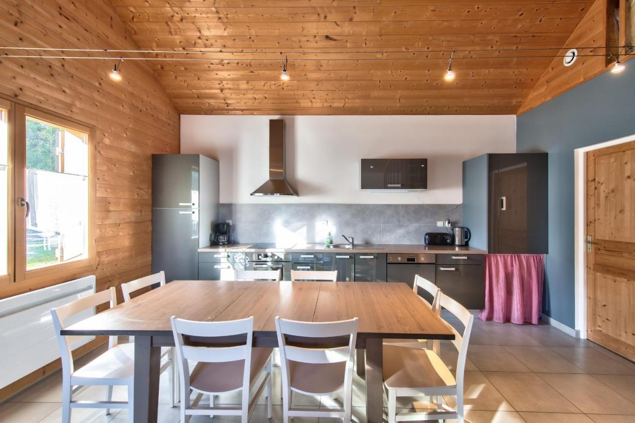 Chalet De Charme - Le Martinet Ney Exterior photo